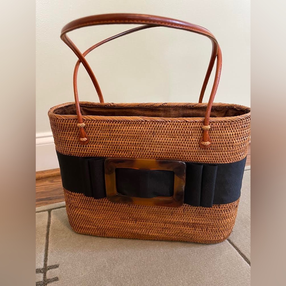 Bosom Buddy handcrafted basket purse